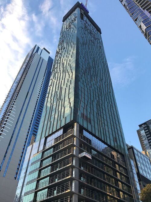 Vue extérieure de l'immeuble Skytower Victoria One à Melbourne