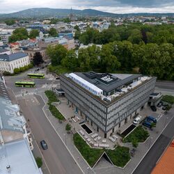 Vue aérienne du bâtiment de l'ancienne ambassade américaine à Oslo