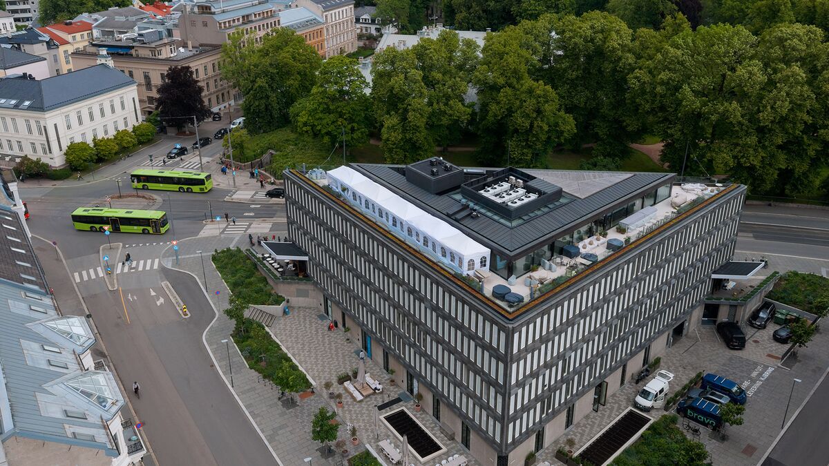 Vue aérienne du bâtiment de l'ancienne ambassade américaine à Oslo