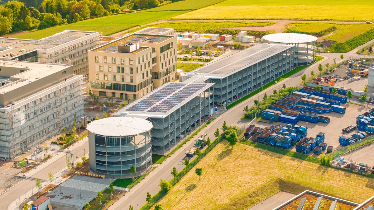 Vue aérienne de l'ensemble du site du campus de la santé de Calw