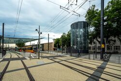 Vue d'ensemble du parvis de la gare de Heilbronn