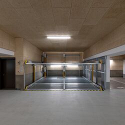Système de stationnement déployé dans un parking souterrain